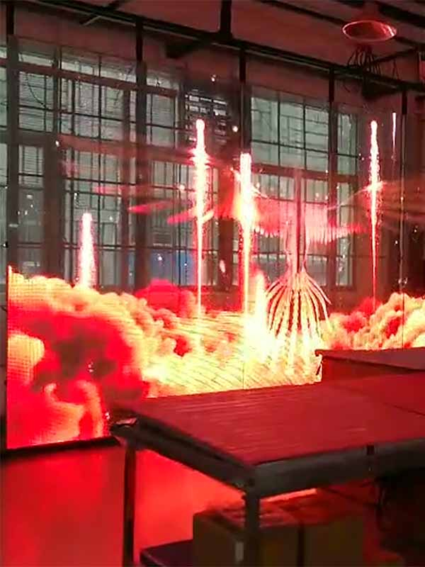 透明LED屏老化01